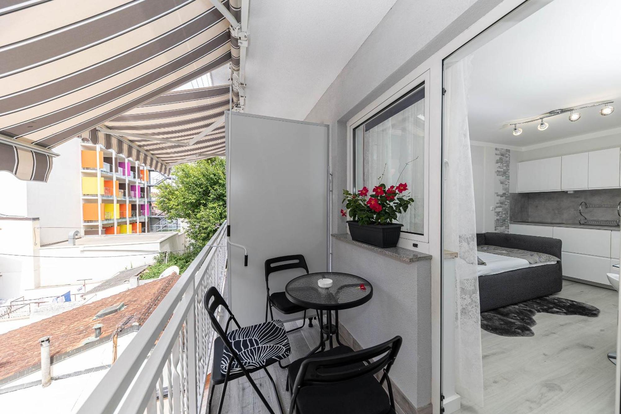 Apartment Erik Цриквеница Экстерьер фото